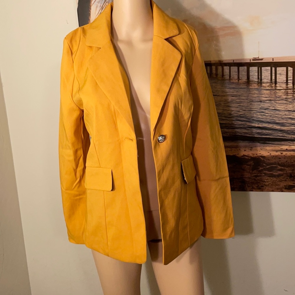 Girl’s yellow color XXL blazer/ jacket